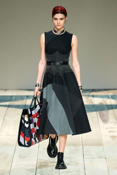 Look 21